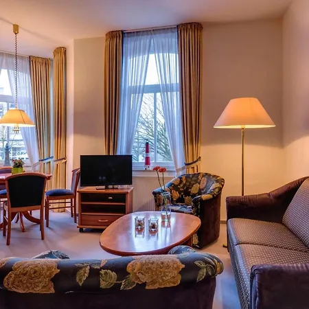 فندق Aquamarin Ostseebad Kühlungsborn