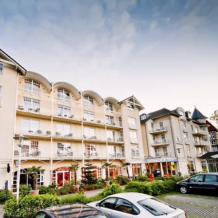 فندق Aquamarin Ostseebad Kühlungsborn