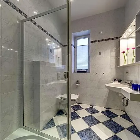 Hotel Aquamarin 4*