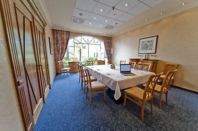 Aquamarin Hotel 4*